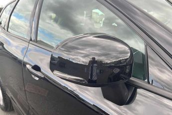 Volvo XC60 2.0 B4D Momentum 5dr AWD Geartronic