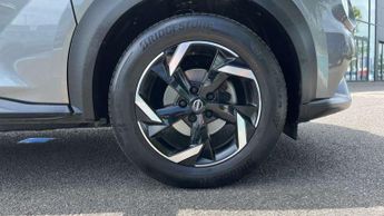 Nissan Juke 1.0 DiG-T 114 N-Connecta 5dr DCT