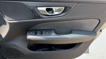 Volvo S60 2.0 B5P R DESIGN 4dr Auto