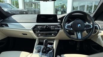 BMW 5 Series Touring 530i M Sport 5dr Auto