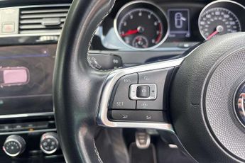 Volkswagen Golf 1.5 TSI EVO 150 R-Line 5dr