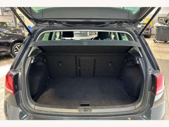 Volkswagen Golf 1.6 TDI Match 5dr DSG