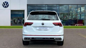 Volkswagen Tiguan 2.0 TDI R-Line 5dr DSG