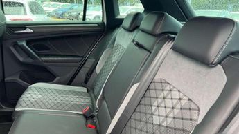 Volkswagen Tiguan 2.0 TDI R-Line 5dr DSG