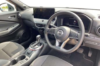 Nissan Juke 1.0 DiG-T N-Connecta 5dr DCT