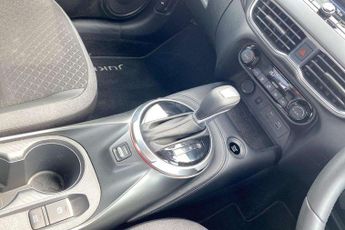 Nissan Juke 1.0 DiG-T N-Connecta 5dr DCT