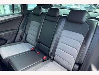 Volkswagen Tiguan 2.0 TDi 150 R-Line 5dr