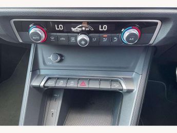 Audi Q3 35 TFSI S Line 5dr S Tronic