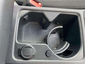 Volkswagen Golf 1.5 TSI Life 5dr