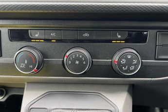Volkswagen Transporter 2.0 TDI 150 Highline Van DSG