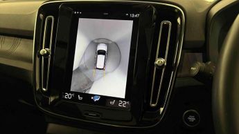 Volvo XC40 Recharge 1.5 T5 Recharge PHEV Ultimate Dark 5dr Auto