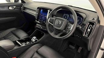 Volvo XC40 Recharge 1.5 T5 Recharge PHEV Ultimate Dark 5dr Auto