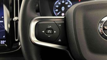 Volvo XC40 Recharge 1.5 T5 Recharge PHEV Ultimate Dark 5dr Auto