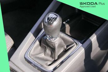 Skoda Octavia Estate 1.5 TSI SE 5dr