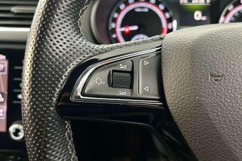 Skoda Octavia 2.0 TDI CR vRS 5dr DSG [7 speed] [Black Pack]