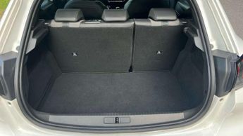 Peugeot 208 1.2 PureTech 100 Allure 5dr