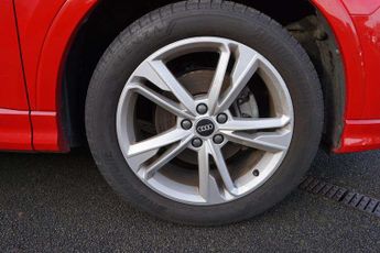 Audi Q3 35 TFSI S Line 5dr S Tronic