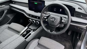 Skoda Superb Estate 1.5 TSI e-TEC SE Technology 5dr DSG