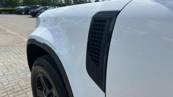 Land Rover Defender 3.0 D250 Hard Top Auto