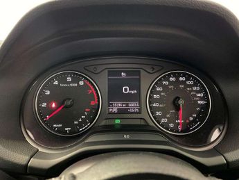 Audi Q2 35 TFSI Black Edition 5dr S Tronic