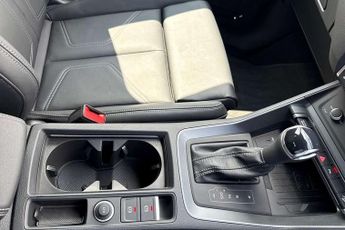 Audi Q3 35 TFSI Black Edition 5dr S Tronic [20" Alloy]
