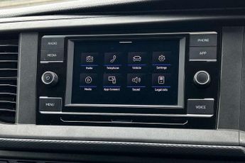 Volkswagen Transporter 2.0 TDI 150 Highline Kombi Van DSG