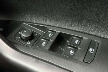 Volkswagen Polo 1.0 TSI Life 5dr