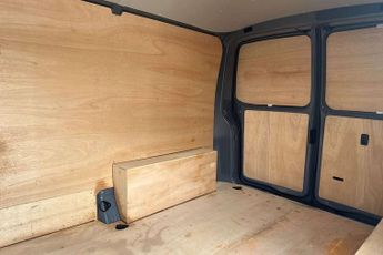 Volkswagen Transporter 2.0 TDI 110 Highline Van