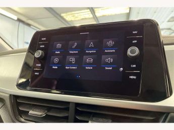 Volkswagen T-Roc 1.5 TSI Life 5dr DSG