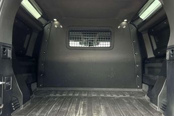 Land Rover Defender 3.0 D300 Hard Top X-Dynamic HSE Auto [3 Seat]