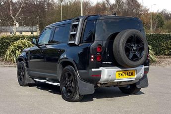 Land Rover Defender 3.0 D300 Hard Top SE Auto