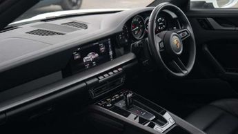 Porsche 911 S 2dr PDK