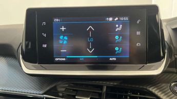 Peugeot 208 1.2 PureTech 100 Allure Premium + 5dr EAT8