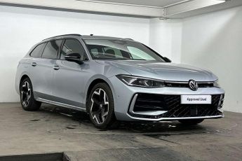 Volkswagen Passat 1.5 eTSI R-Line 5dr DSG