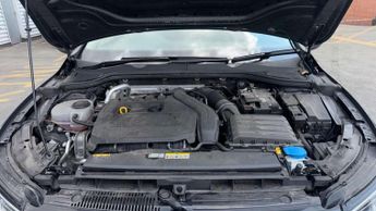 Volkswagen Golf 1.5 TSI 150 Life 5dr