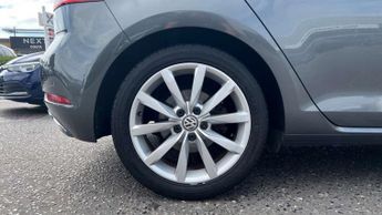 Volkswagen Golf 1.5 TSI EVO 150 GT 5dr