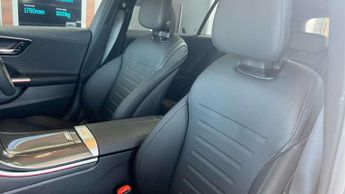 Mercedes-Benz C-Class Estate C200 AMG Line Premium 5dr 9G-Tronic