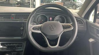 Volkswagen Tiguan 2.0 TDI Life 5dr DSG