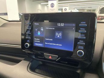 Toyota Yaris 1.5 Hybrid Icon 5dr CVT