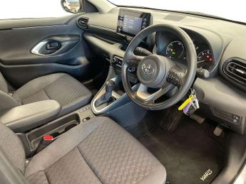 Toyota Yaris 1.5 Hybrid Icon 5dr CVT
