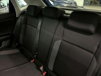 Volkswagen Polo 1.0 TSI Match 5dr
