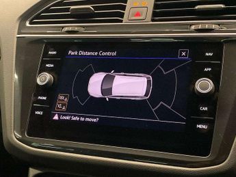 Volkswagen Tiguan 1.4 TSI eHybrid R-Line 5dr DSG