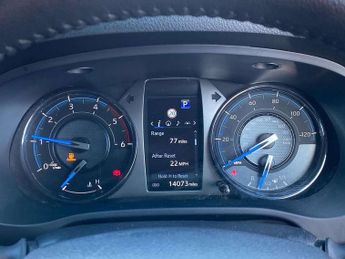 Toyota Hilux Invincible X D/Cab Pick Up 2.8 D-4D Auto