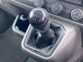 Volkswagen Transporter 2.0 TDI 110 Startline Van
