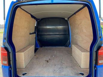 Volkswagen Transporter 2.0 TDI 150 Highline Van