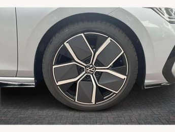 Volkswagen Golf 2.0 TDI 150 R-Line 5dr DSG