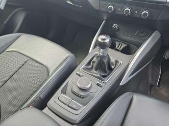 Audi Q2 1.0 TFSI S Line 5dr