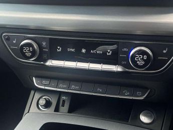 Audi Q5 40 TDI Quattro S Line 5dr S Tronic
