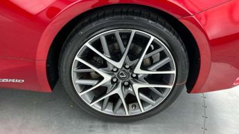Lexus RC 300h 2.5 F-Sport 2dr CVT