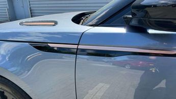 Land Rover Range Rover Velar 3.0 D300 MHEV R-Dynamic SE 5dr Auto
